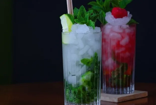 Meyveli Mojito (Çilek, Elma)